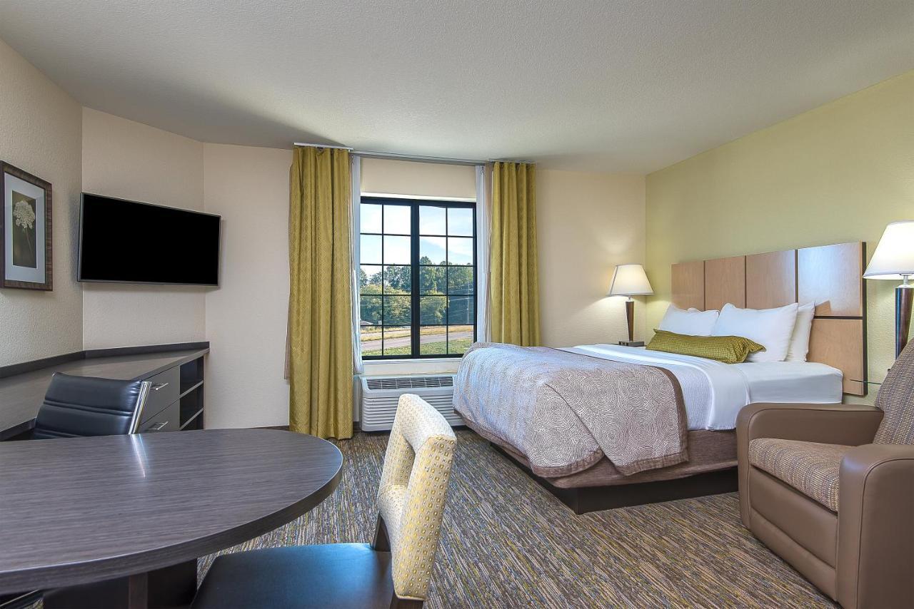 Candlewood Suites Bloomington By Ihg Экстерьер фото