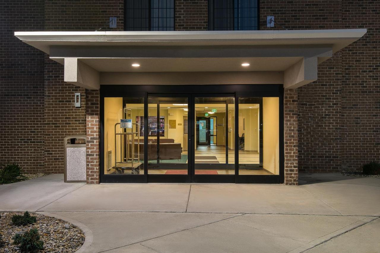 Candlewood Suites Bloomington By Ihg Экстерьер фото