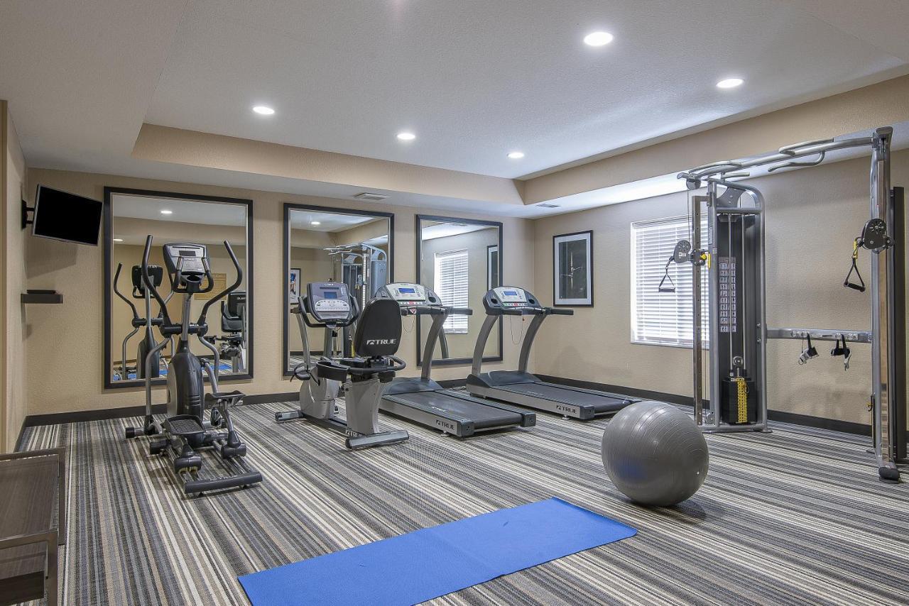 Candlewood Suites Bloomington By Ihg Экстерьер фото