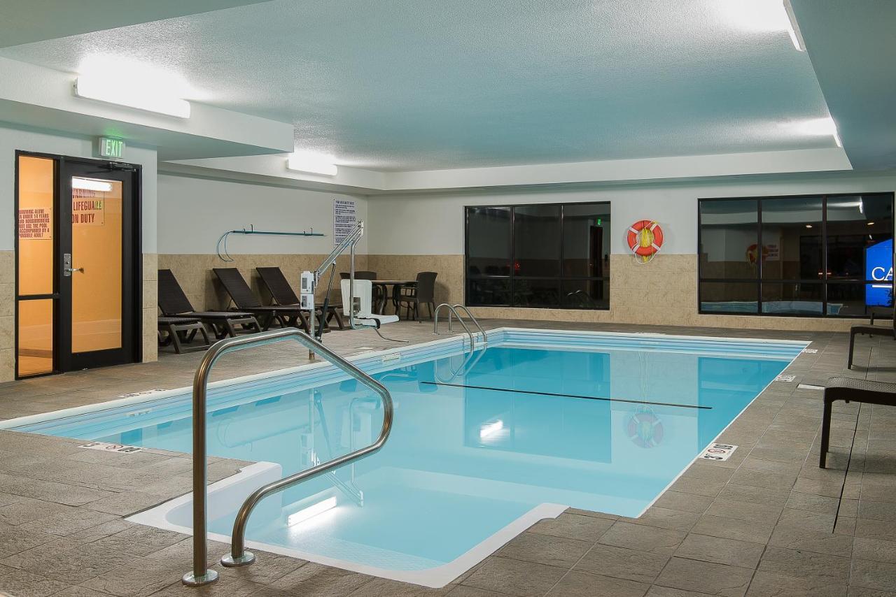 Candlewood Suites Bloomington By Ihg Экстерьер фото